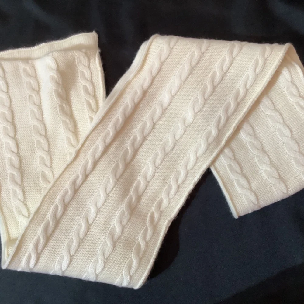 EUC‎ Harley Davidson cream Scarf BOGO